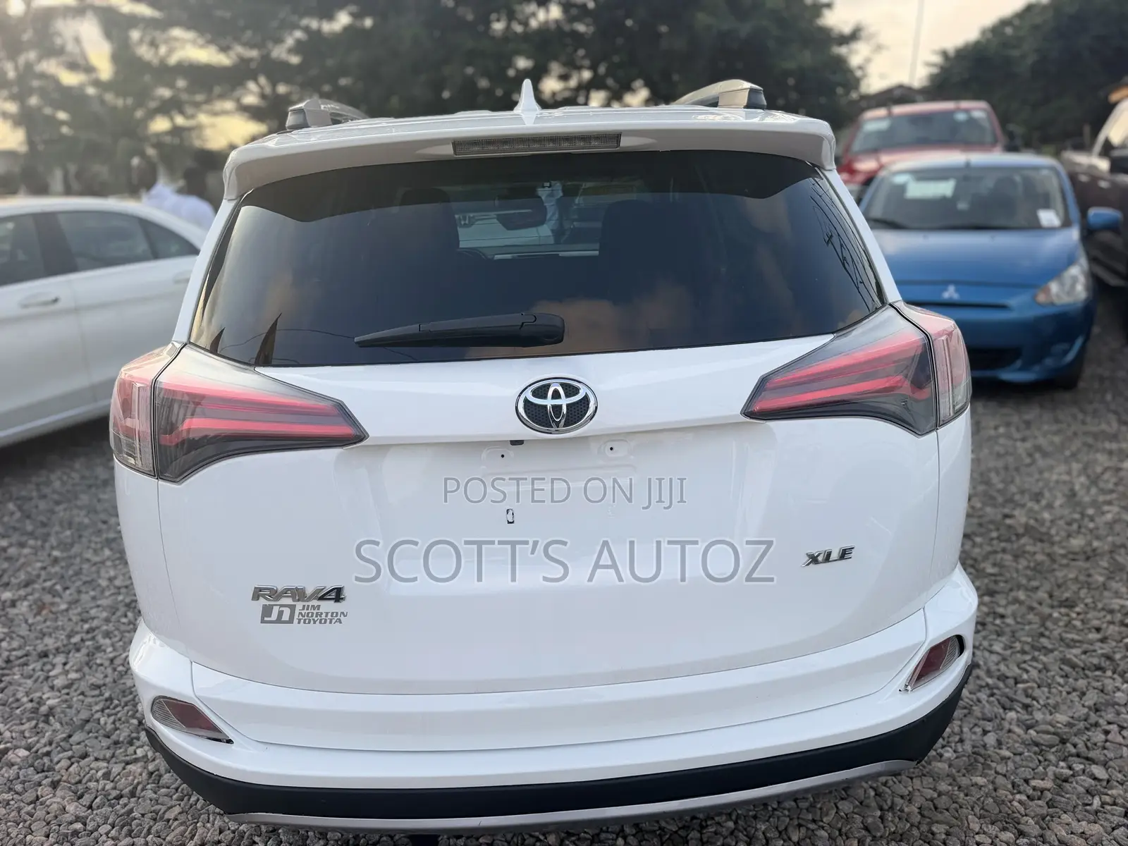 Toyota RAV4 2018 White
