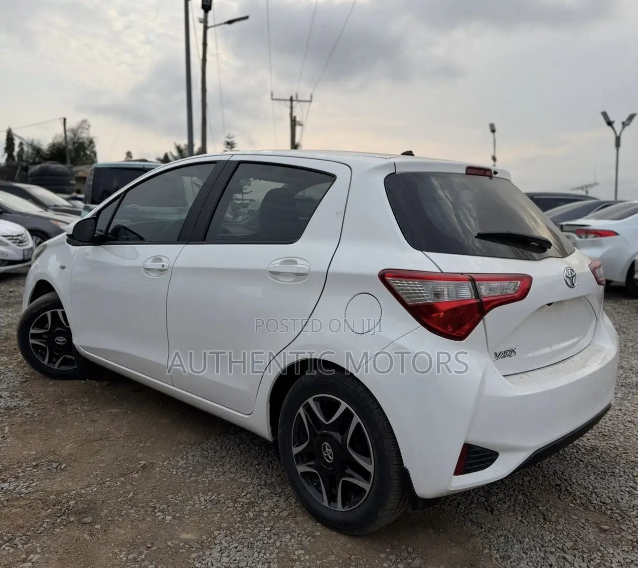 Toyota Yaris 2019 White