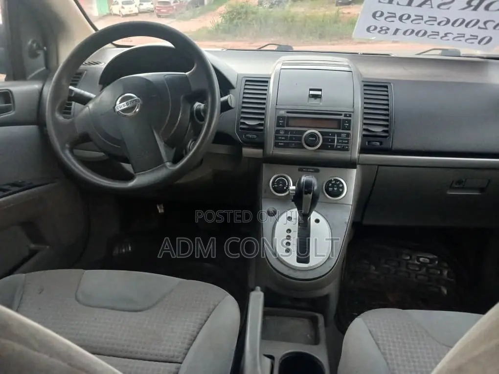 Nissan Sentra 2.0 2010 Black