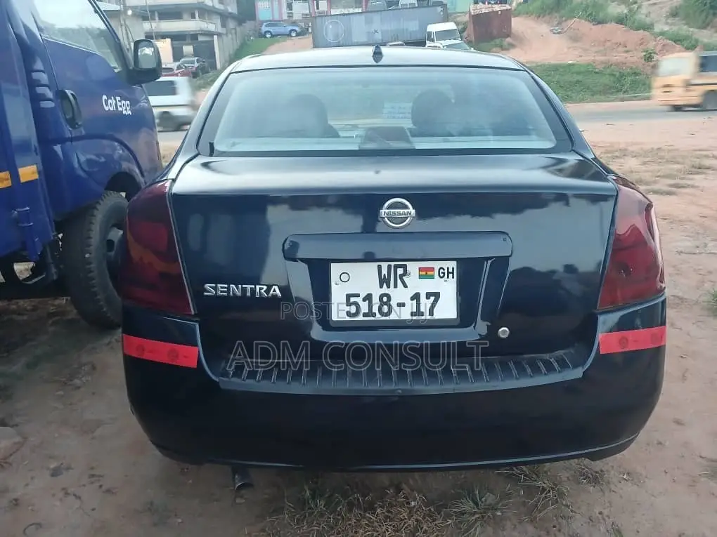 Nissan Sentra 2.0 2010 Black