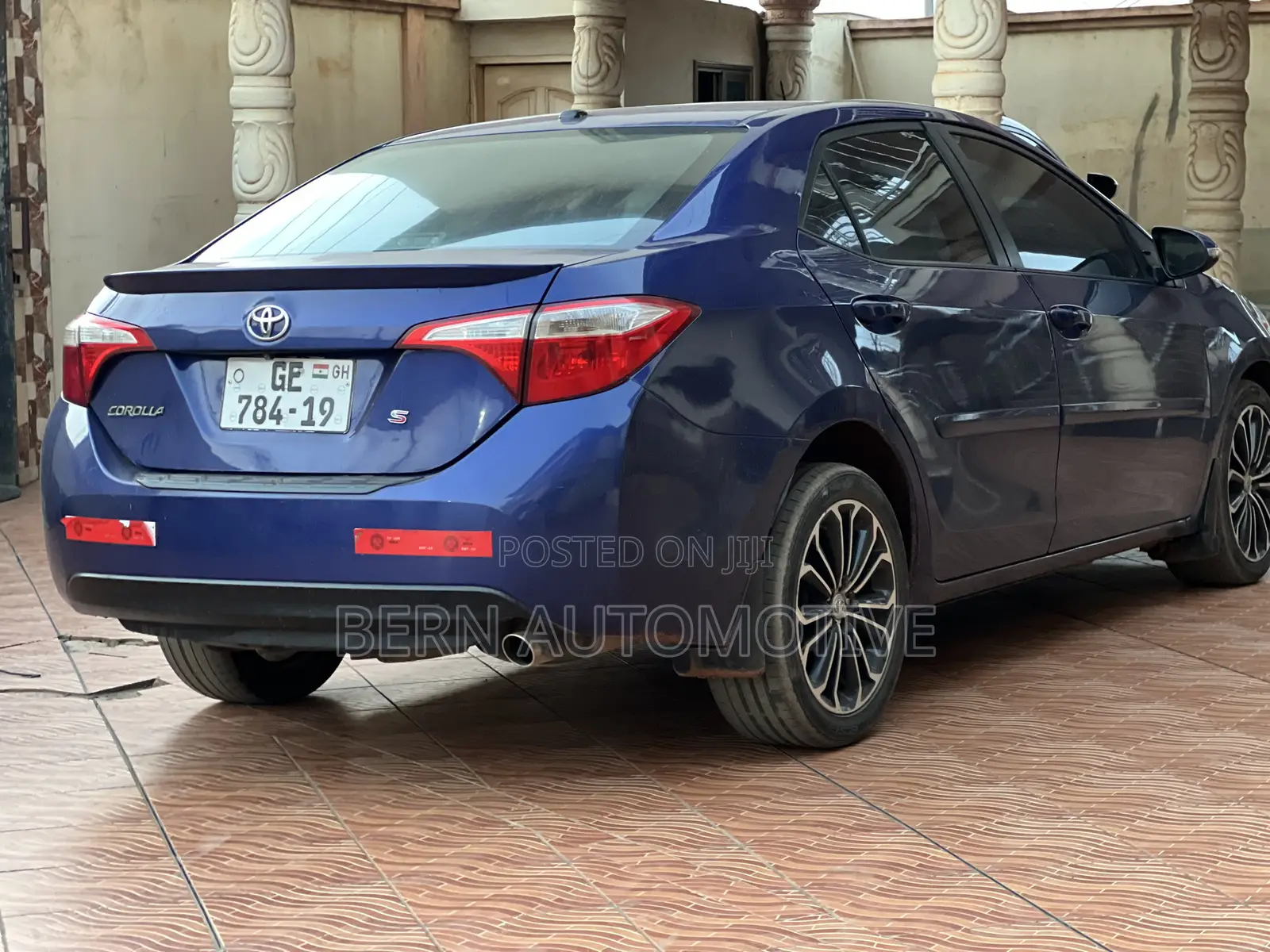Toyota Corolla S Premium 4dr Sedan (1.8L 4cyl CVT) 2014 Blue