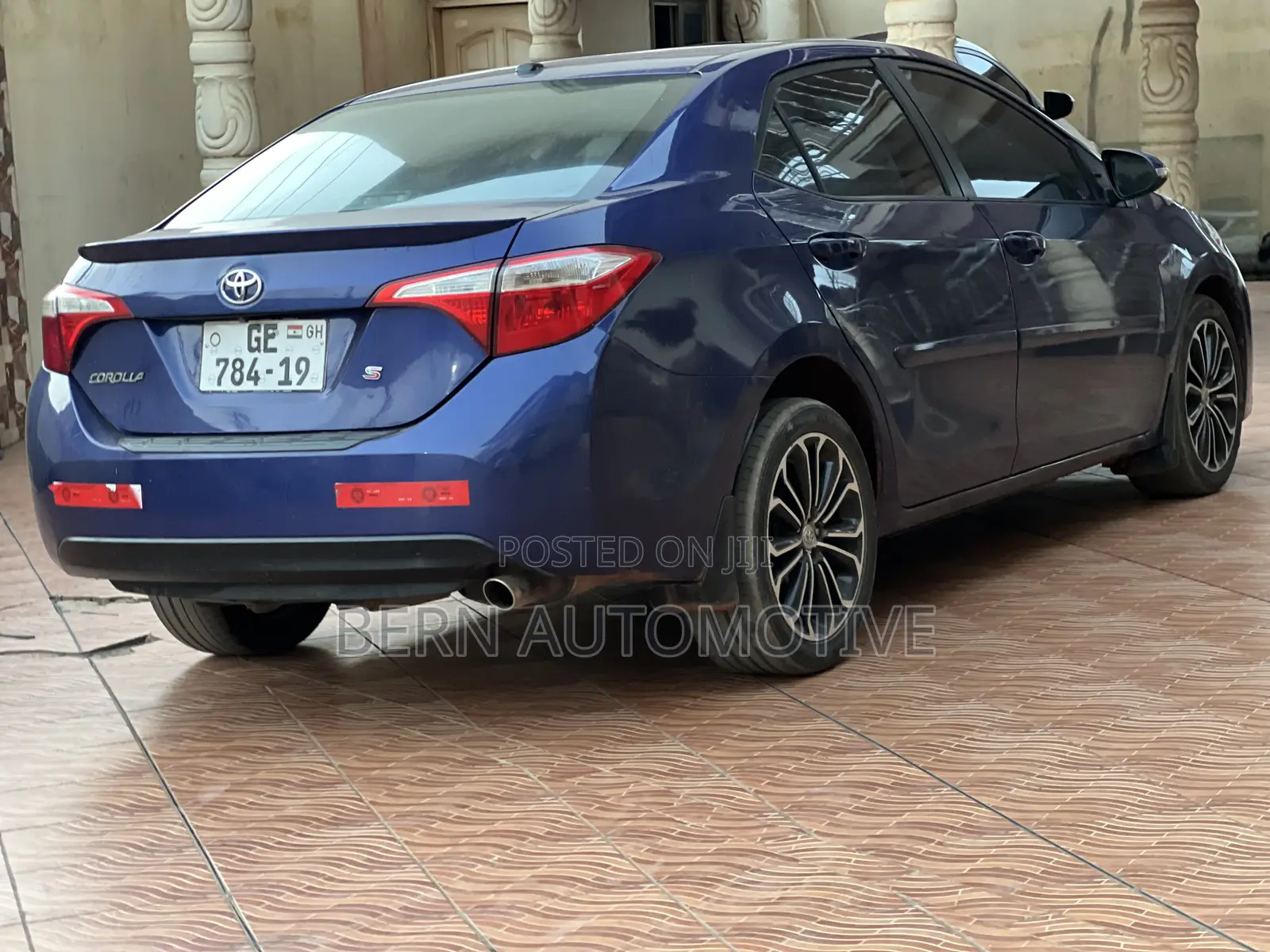 Toyota Corolla S Premium 4dr Sedan (1.8L 4cyl CVT) 2014 Blue