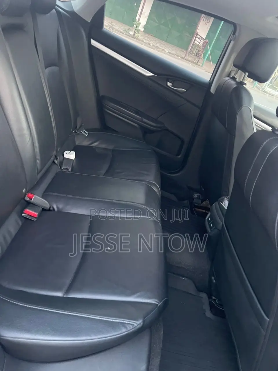 Honda Civic Touring 4dr Sedan (1.5L 4cyl) 2017 Gray