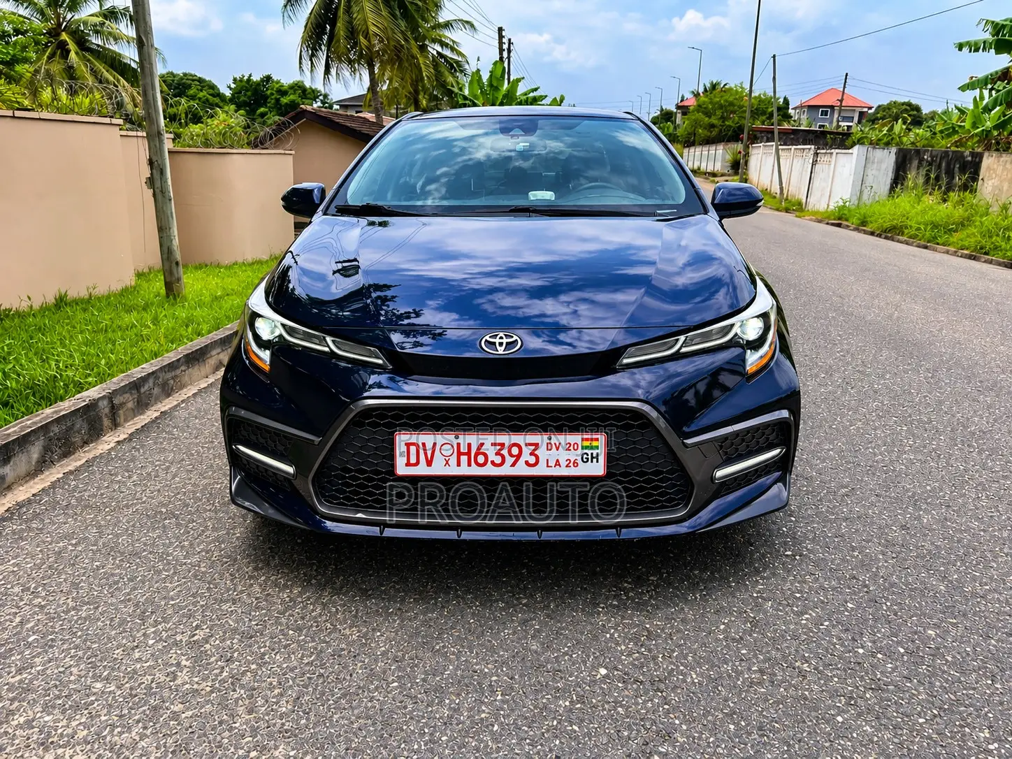 Toyota Corolla SE 2020 Blue