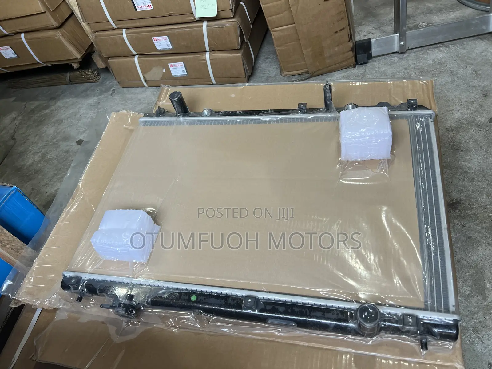 Toyota Highlander 2004 2005 2006 2007 Radiator (Water Tank)