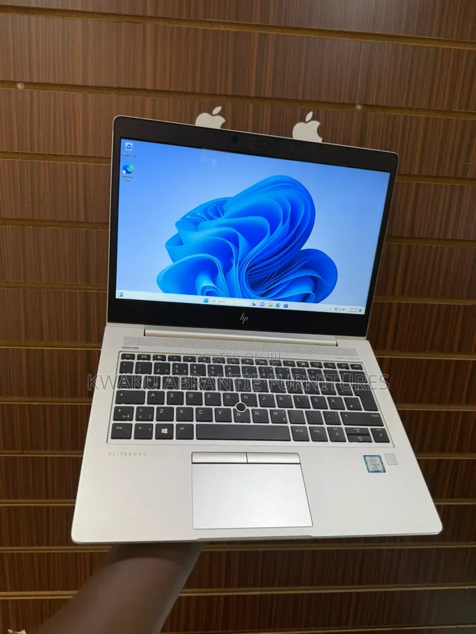 New Laptop HP EliteBook 840 G10 16GB Intel Core i5 SSD 512GB