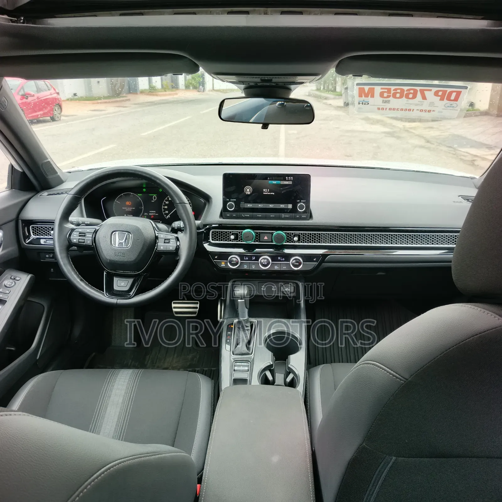 Honda Civic 2025 White
