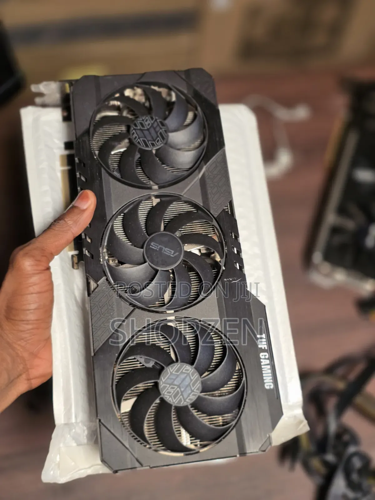 ASUS Tuf RTX 3080