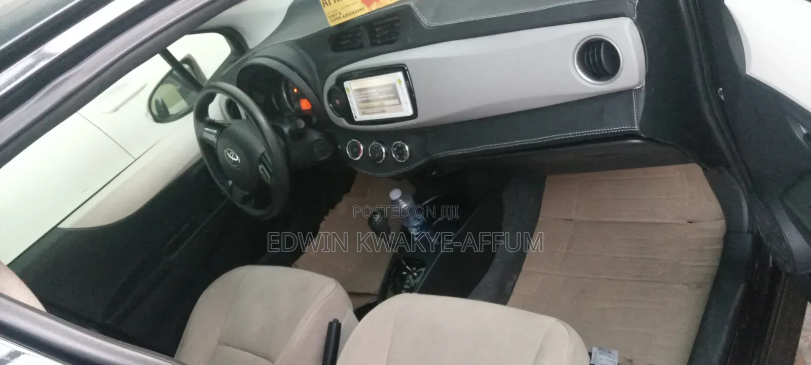 Toyota Vitz 2013 Black
