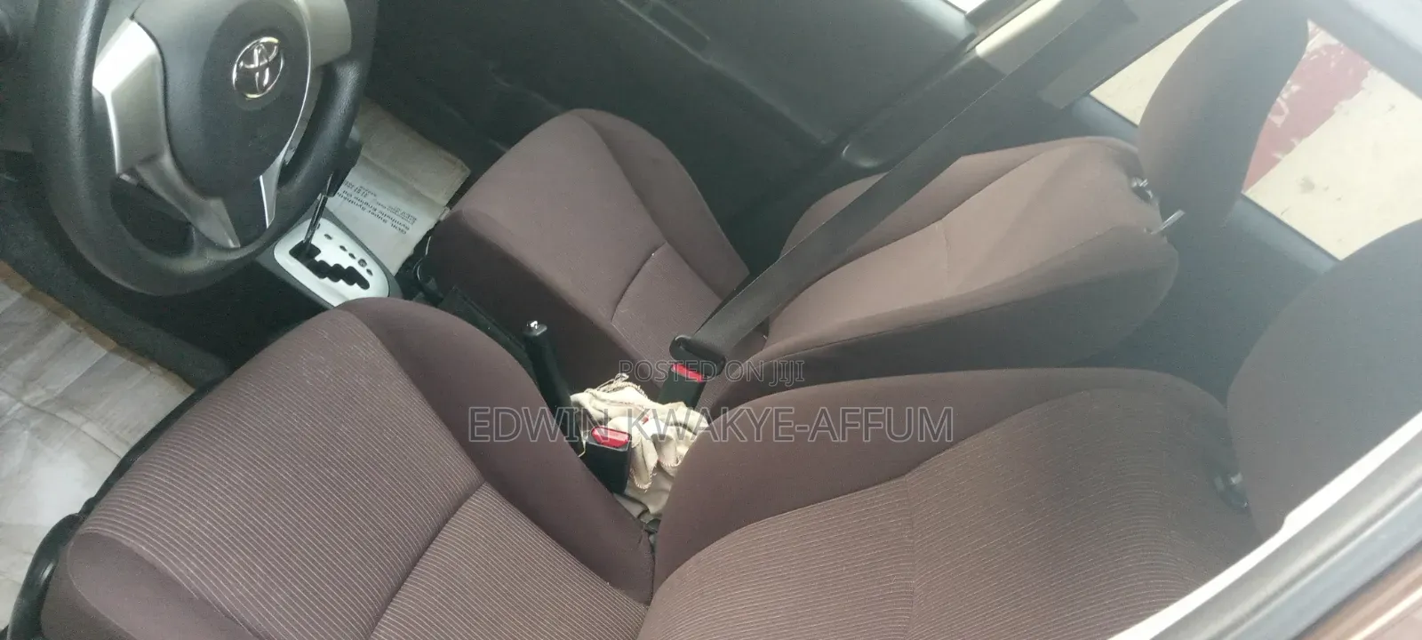 Toyota Vitz 2013 Brown