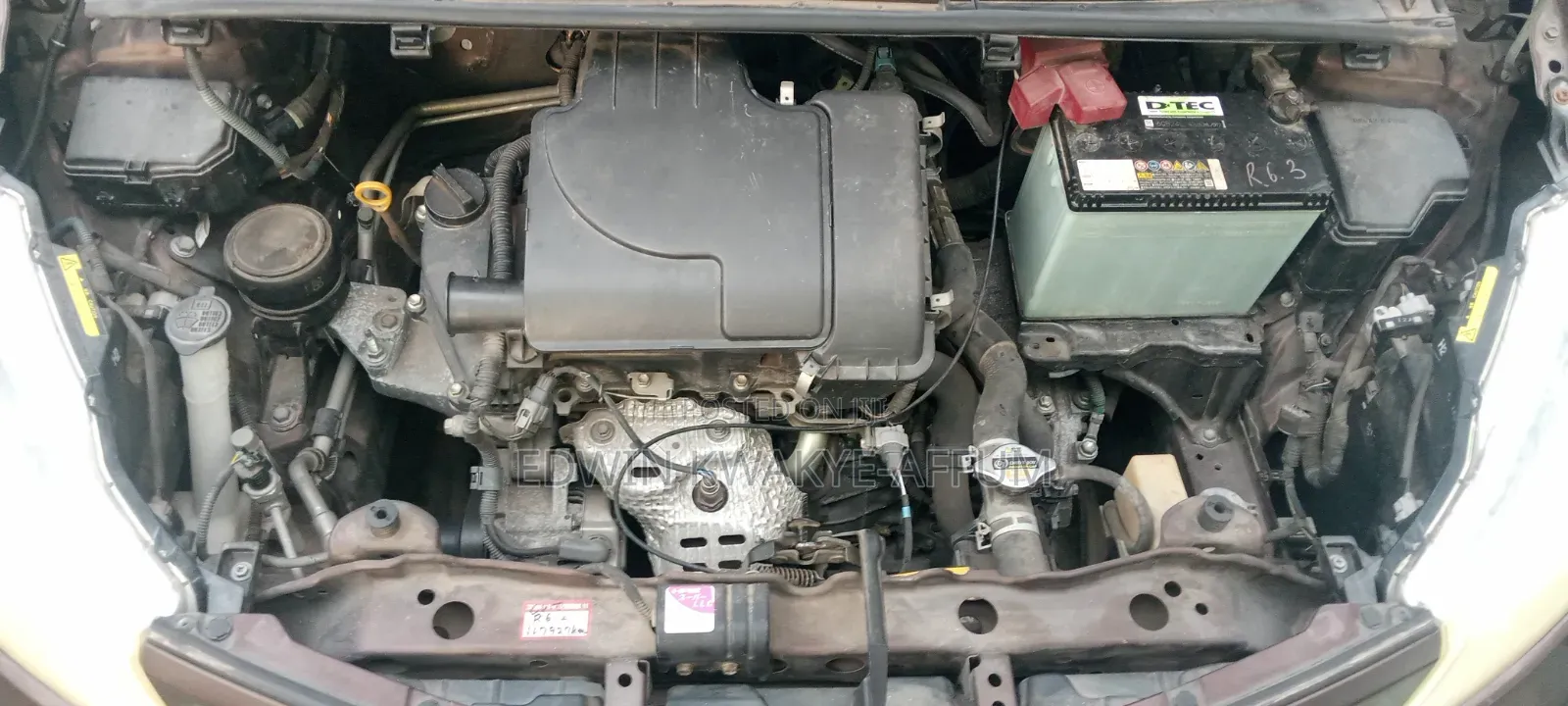 Toyota Vitz 2013 Brown