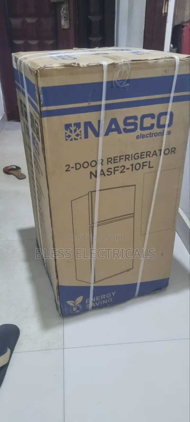 NASCO NASF2 10FL Table Top Fridge