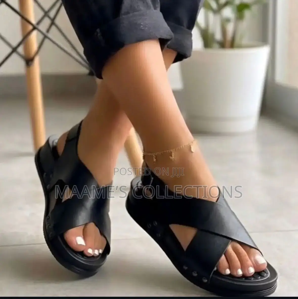 Women’s Cross-Strap Platform Sandals