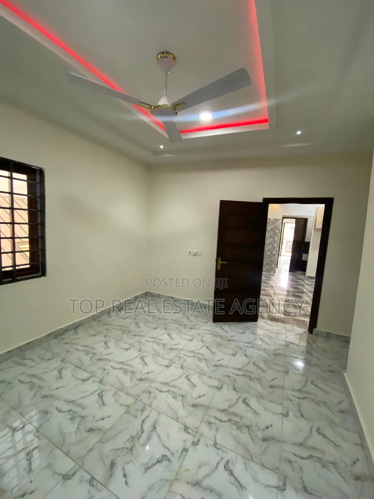 2bdrm Apartment in Ablekuma Odumasi, Manhean for rent