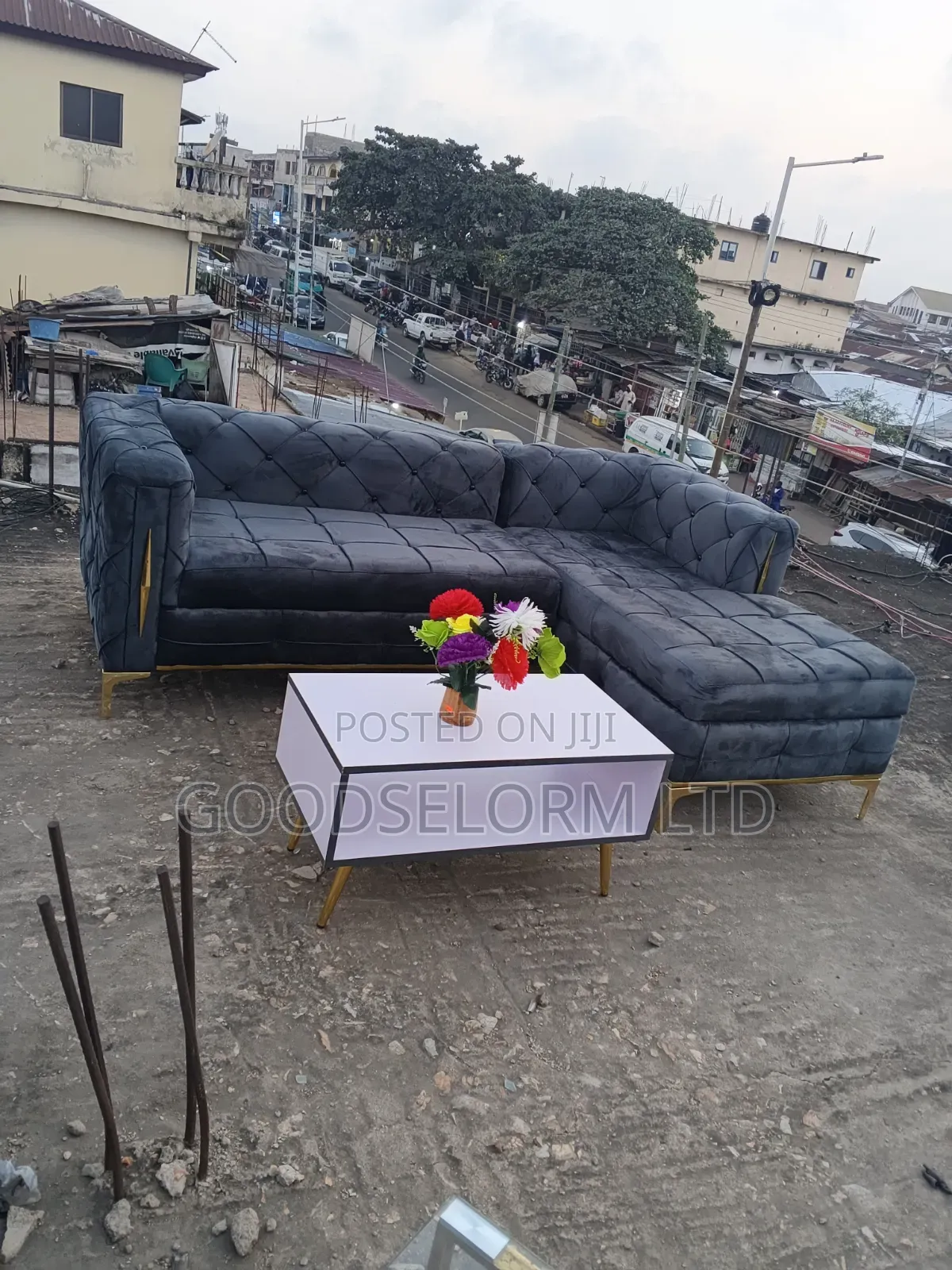 L Shaped With Centre Table