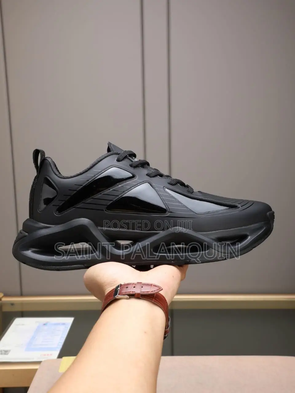The EA7 Emporio Armani Infinity