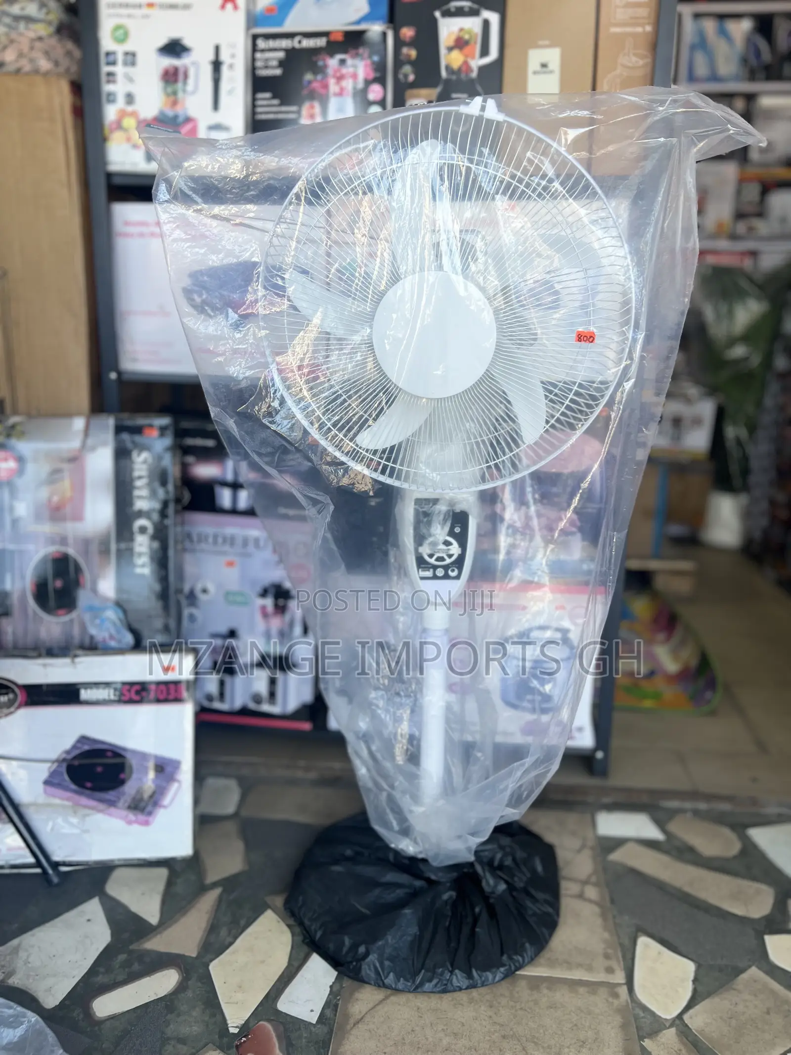 Rechargeable 16inch Fan With Solar Panel and Extra Bulbs
