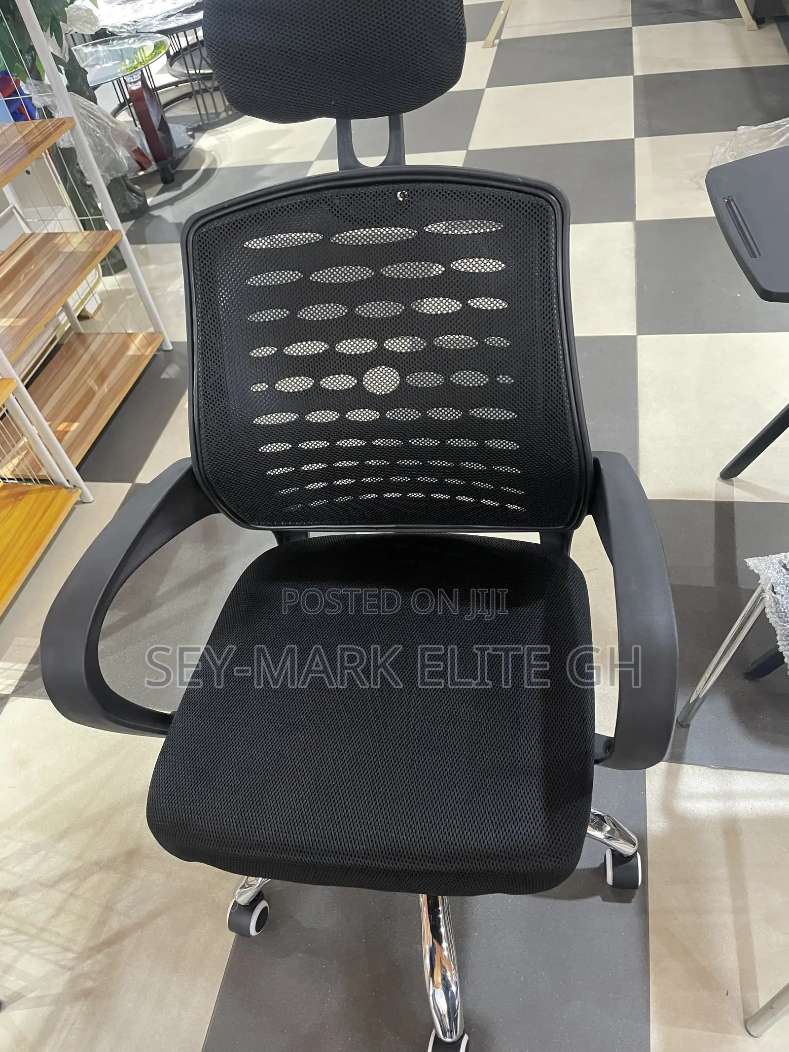 Swivel Office Chair