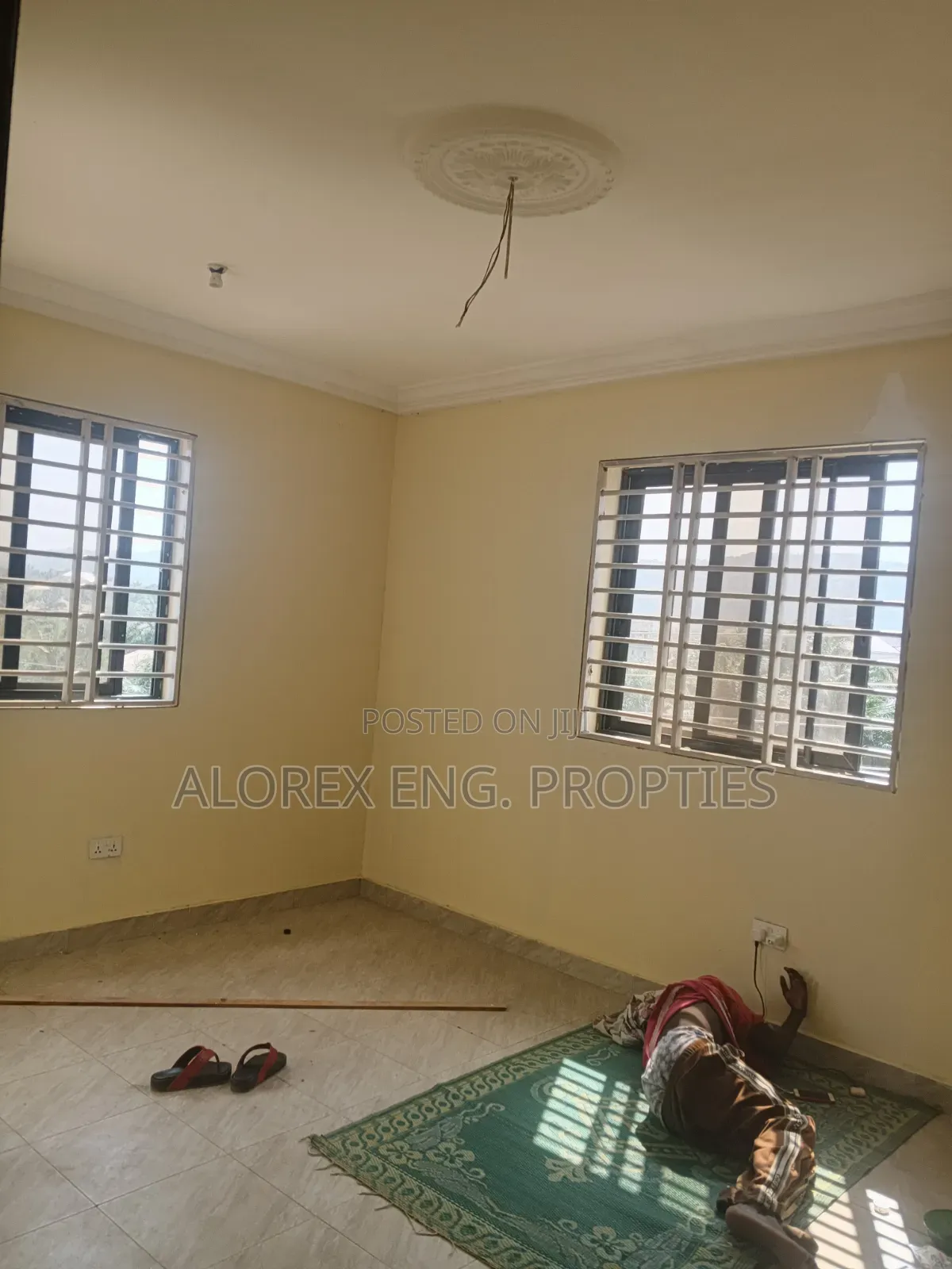 1bdrm Apartment in Danfa for rent