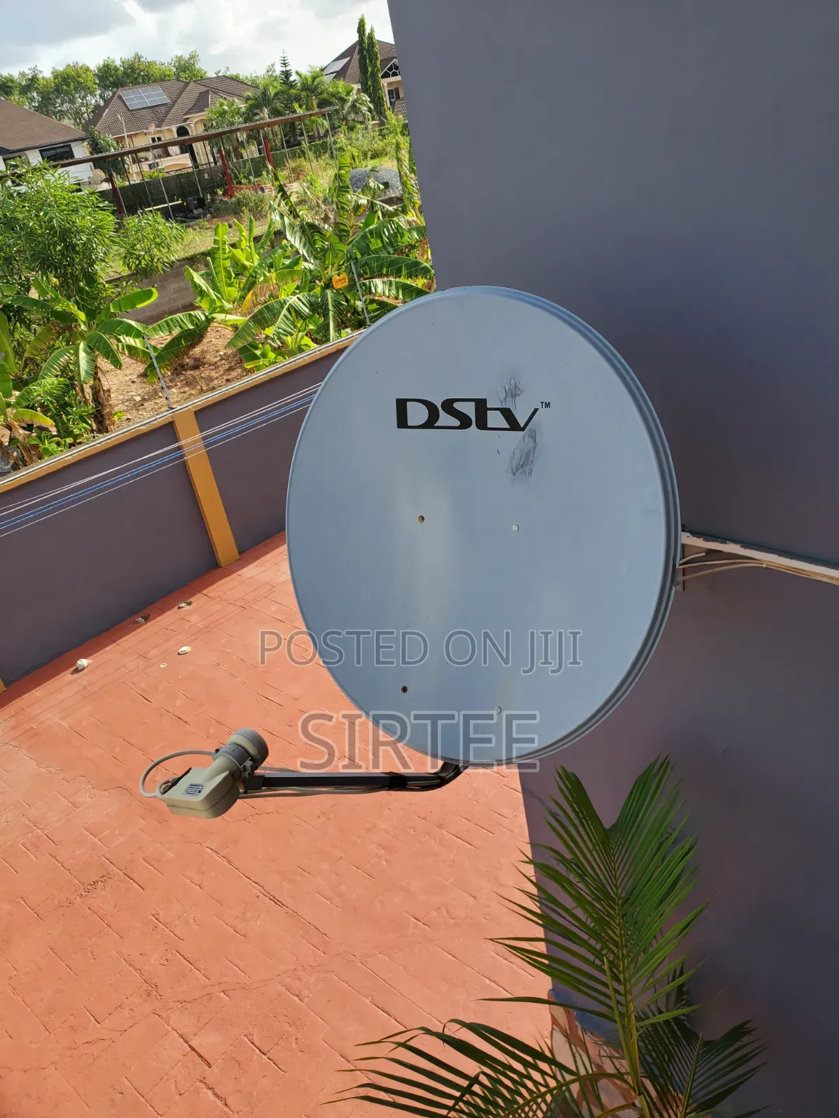 2 DSTV Satallite Dish and 6 DSTV Decoders-Relocation Sale.