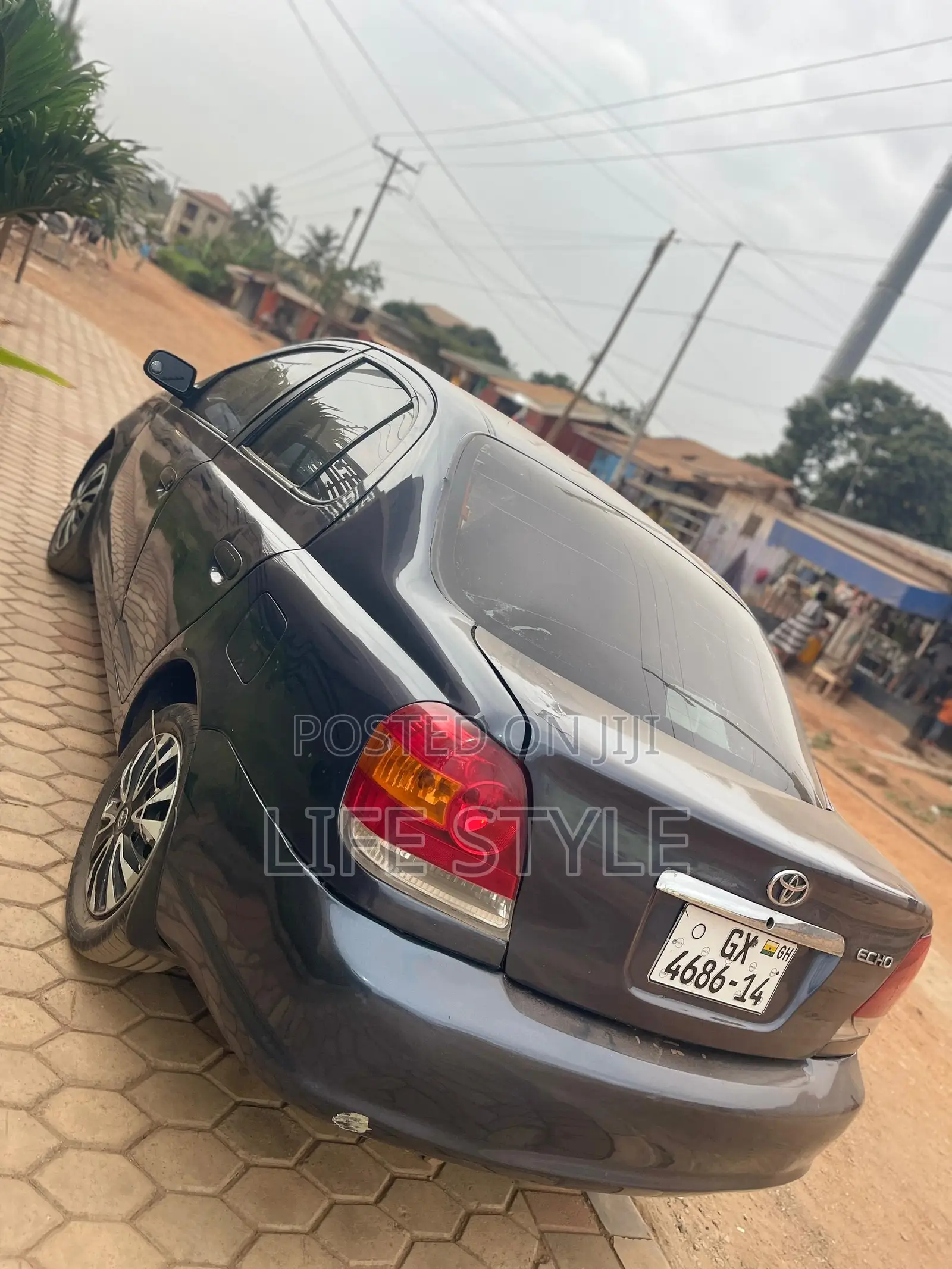 Toyota Echo Sedan 2005 Gray