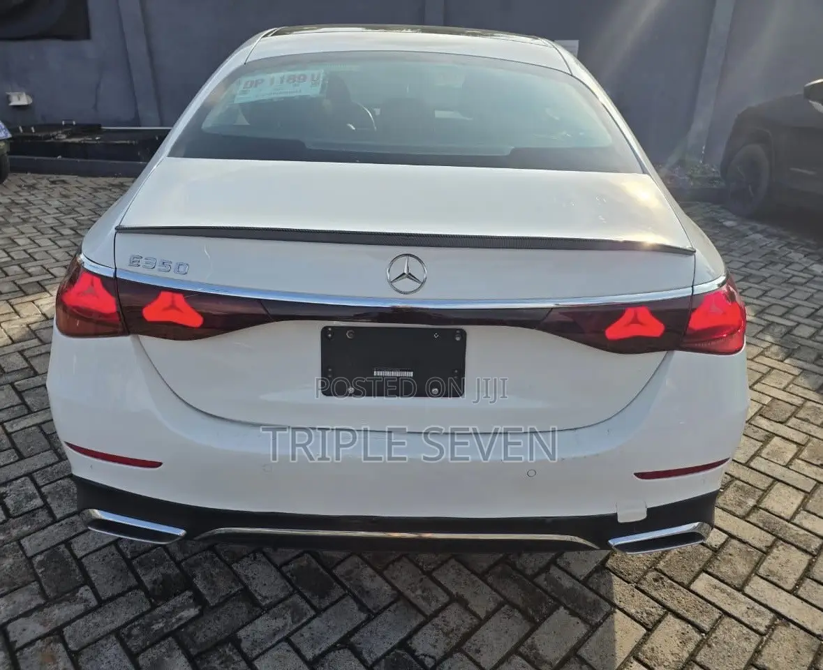 New Mercedes-Benz E350 2025 White