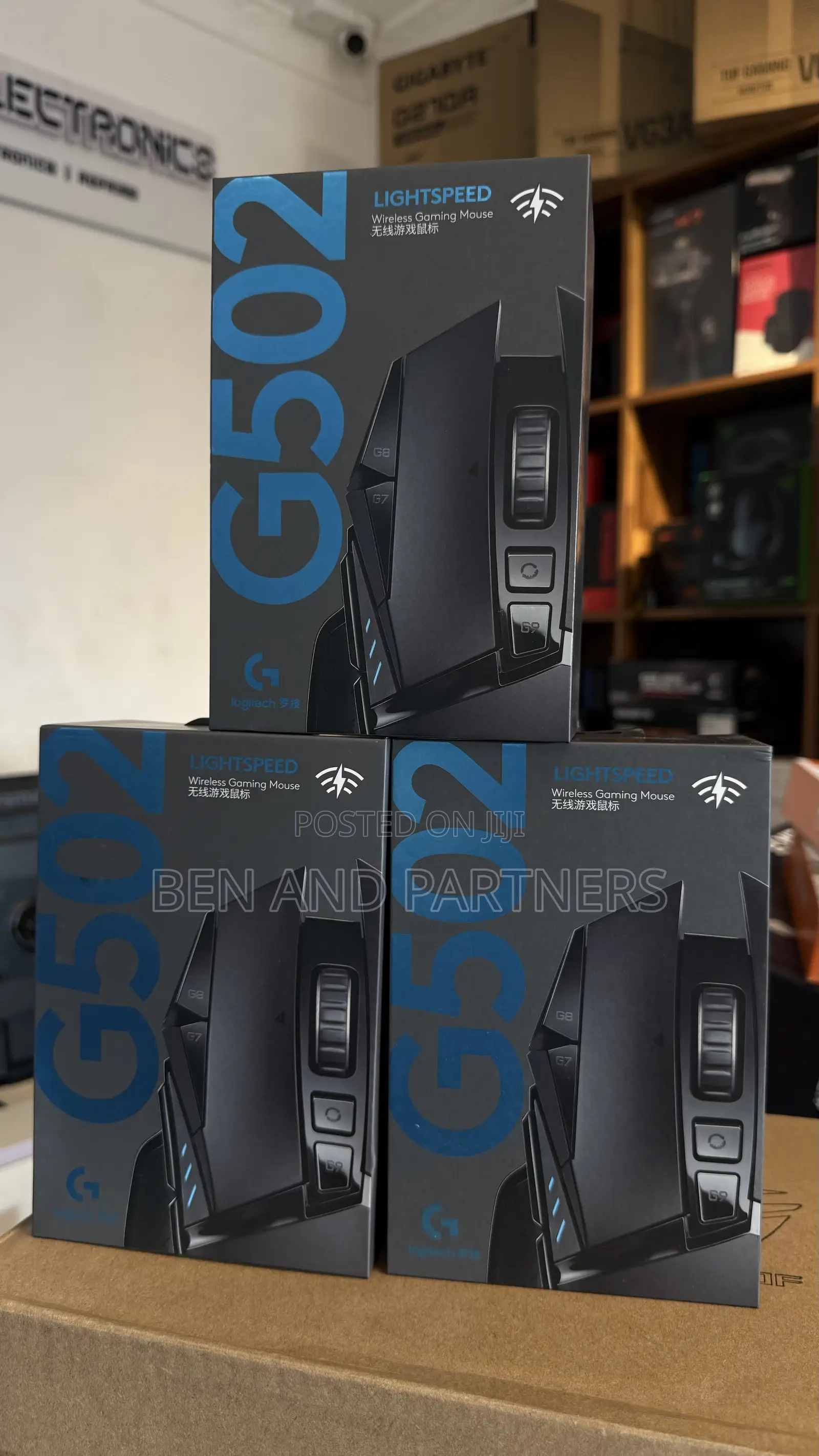 Logitech G502 Wireless Gaming Mouse