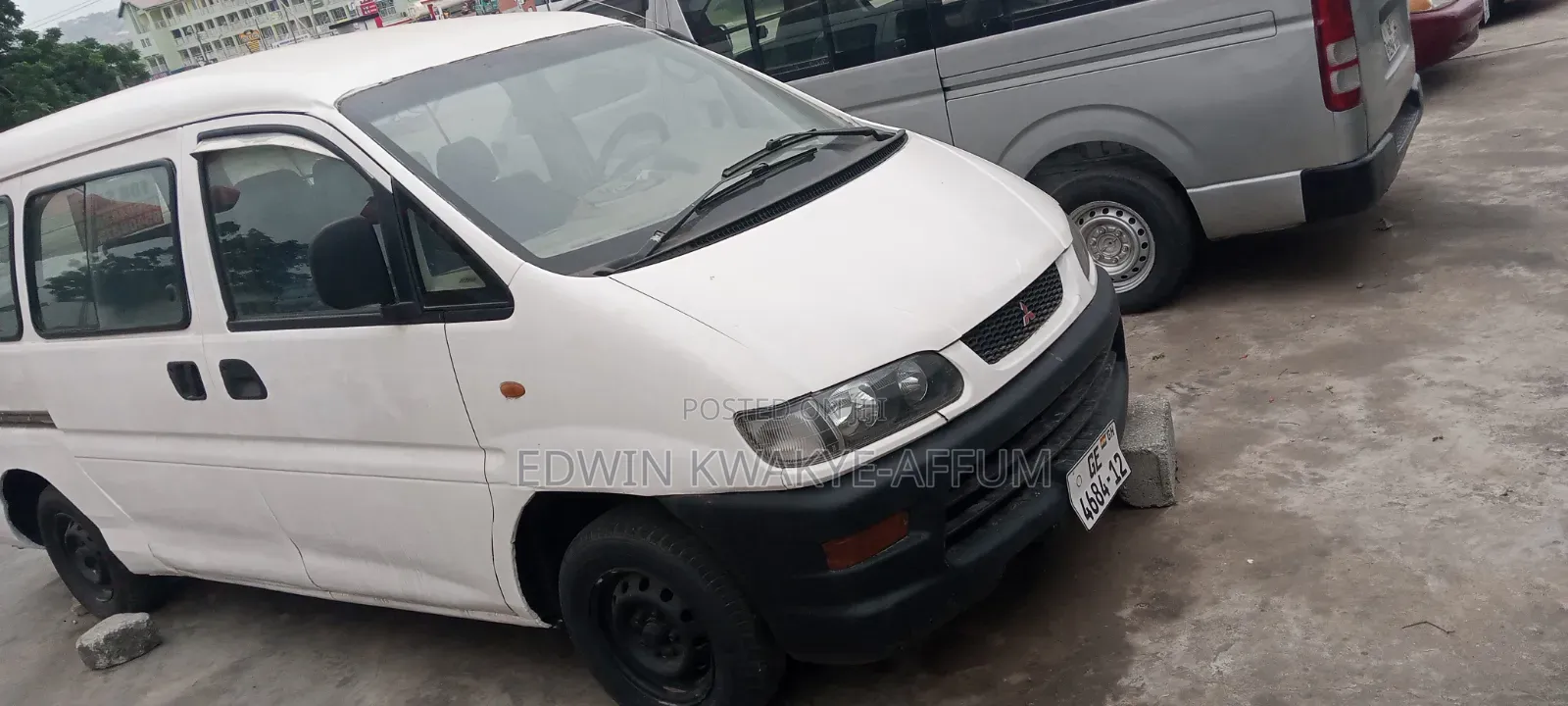 Mitsubishi L300 1999 White