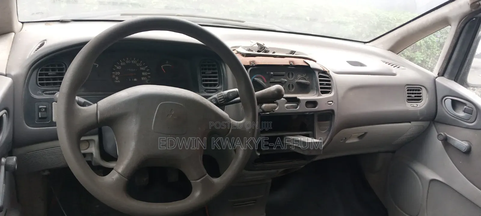 Mitsubishi L300 1999 White
