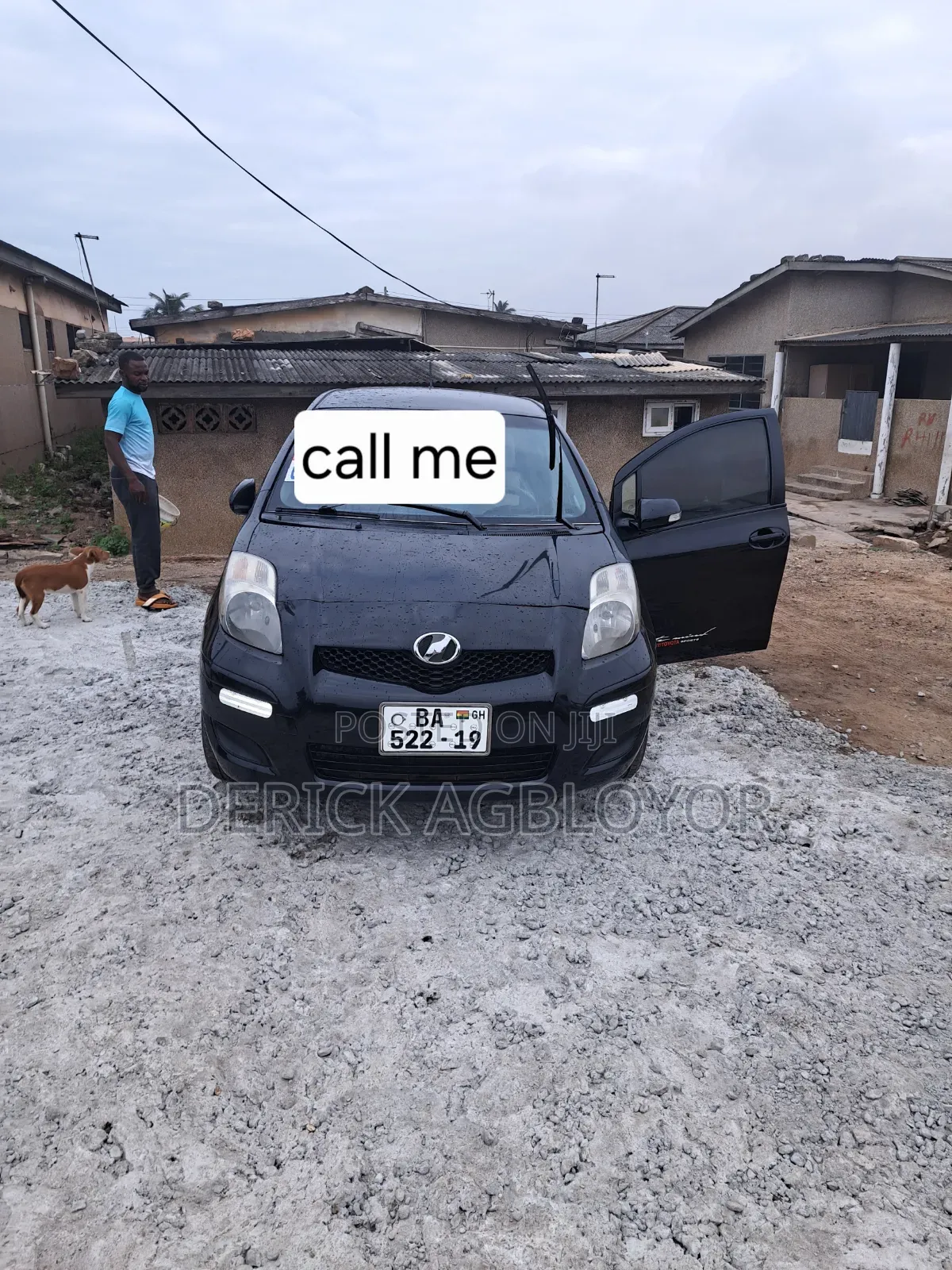 Toyota Vitz 2010 Black
