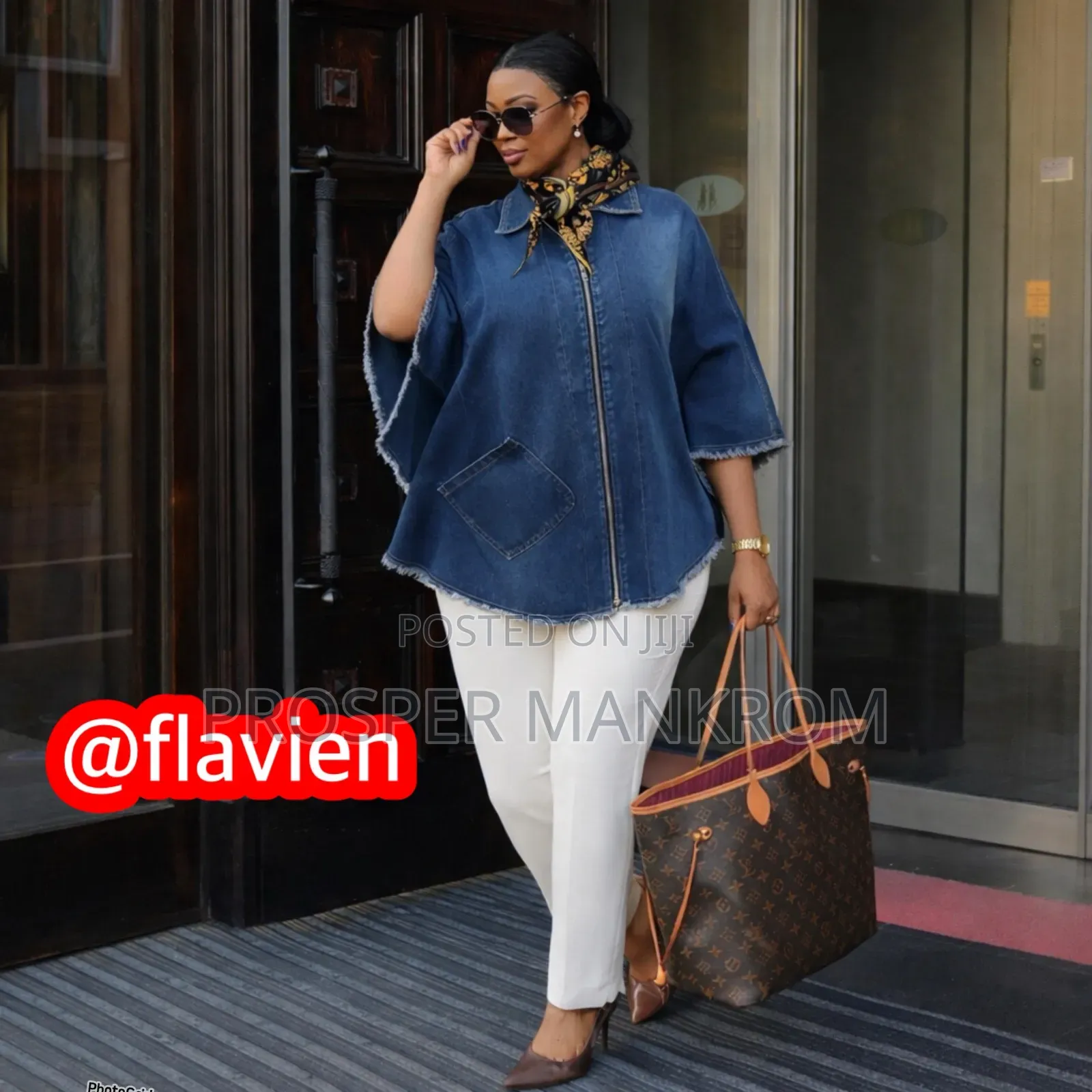 Ladies Top Jeans Pair