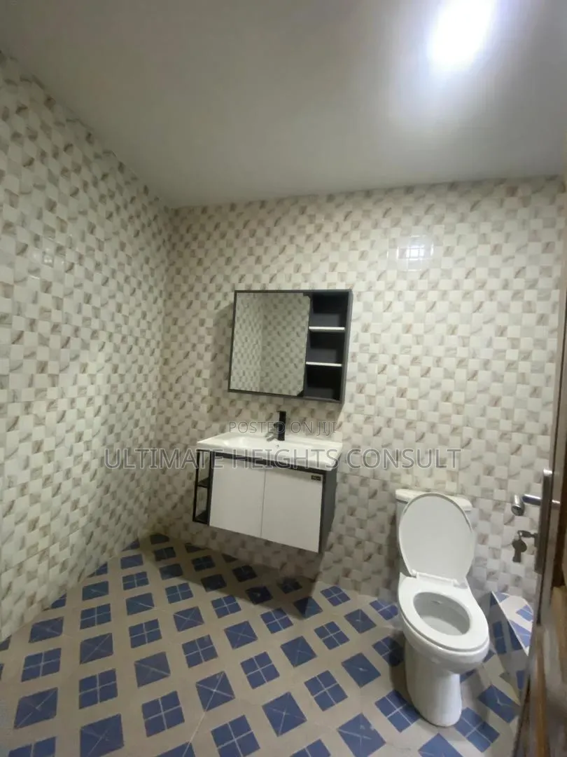 3bdrm House in Franko Estates, Amasaman for sale