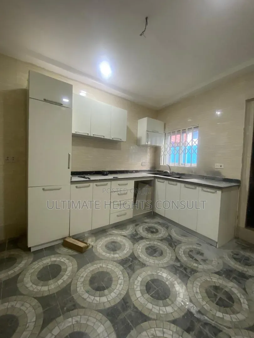 3bdrm House in Franko Estates, Amasaman for sale