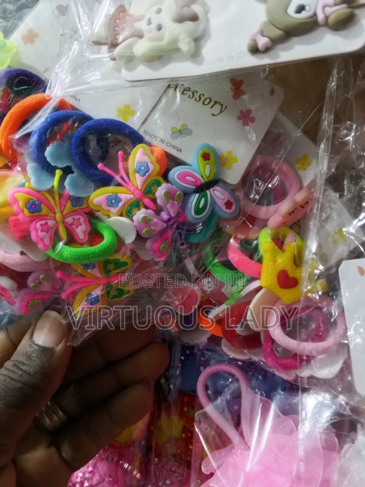 Hair Ribbons and Clips Very Nice
