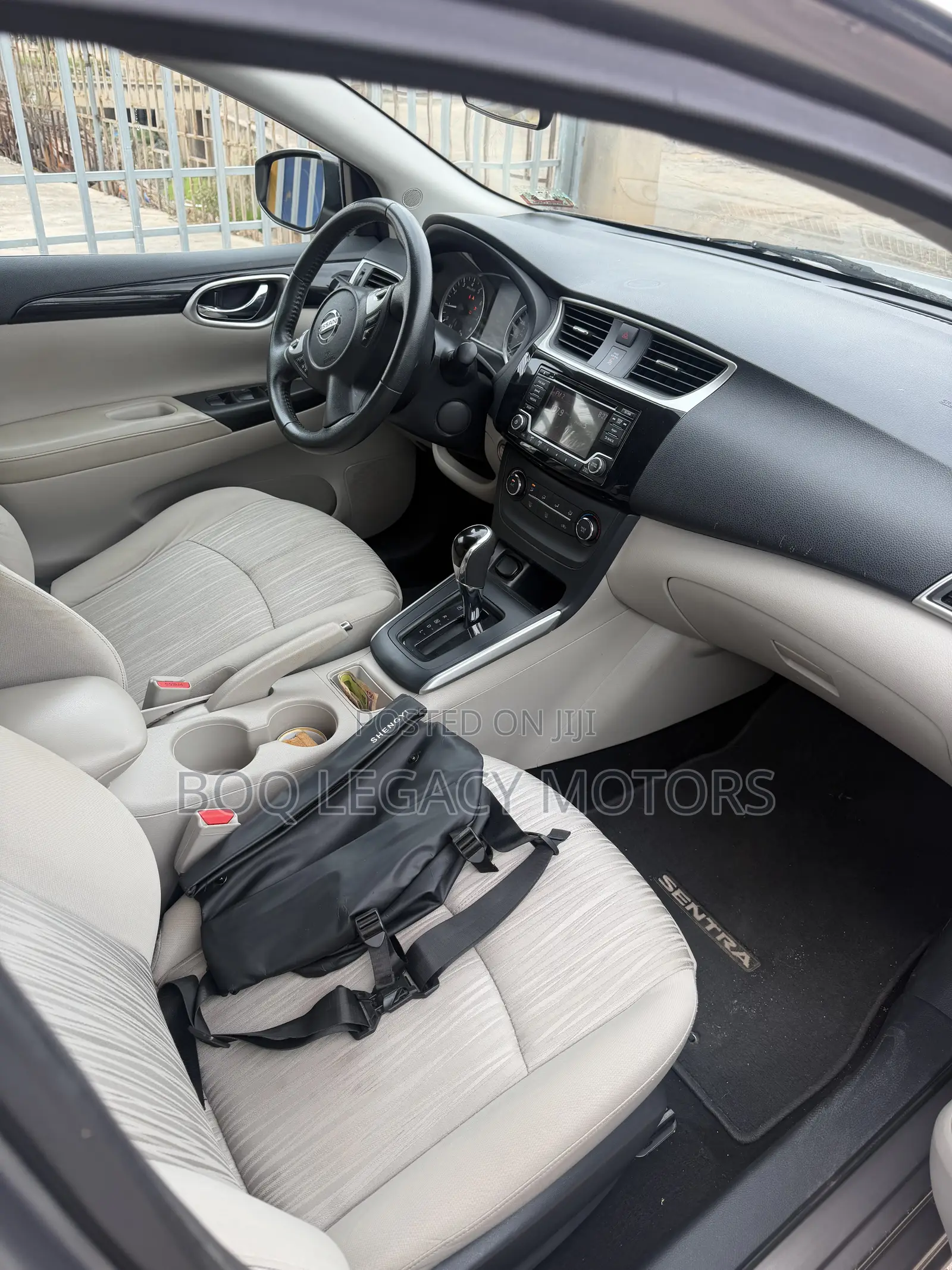 Nissan Sentra 2017 Gray