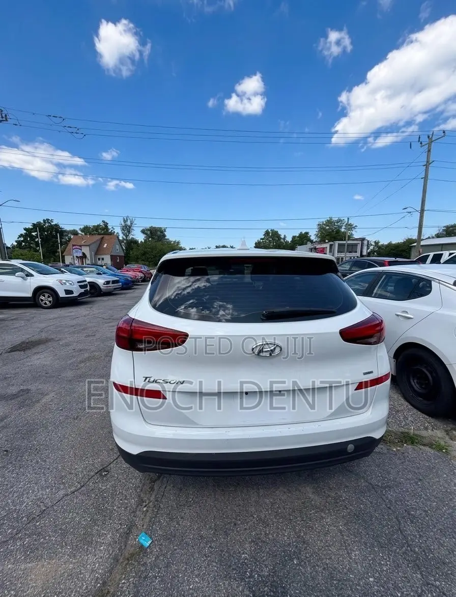 Hyundai Tucson 2019 White