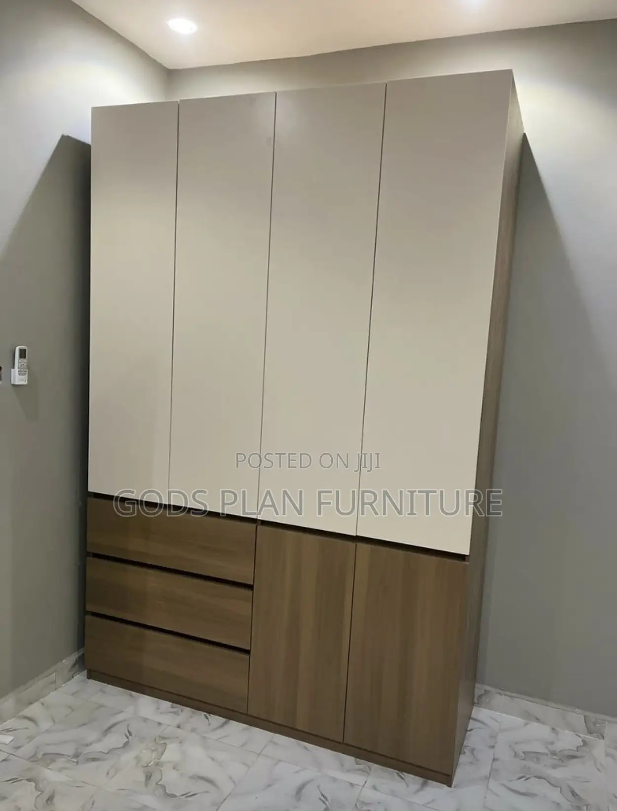 Wooden Wardrobe (K3206)