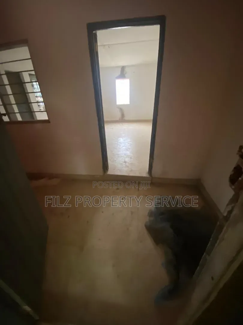 1bdrm Apartment in Church Of Pentecost, Police Station for rent