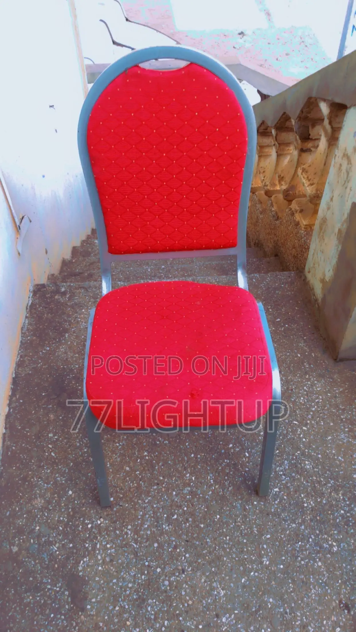 Royal Chair