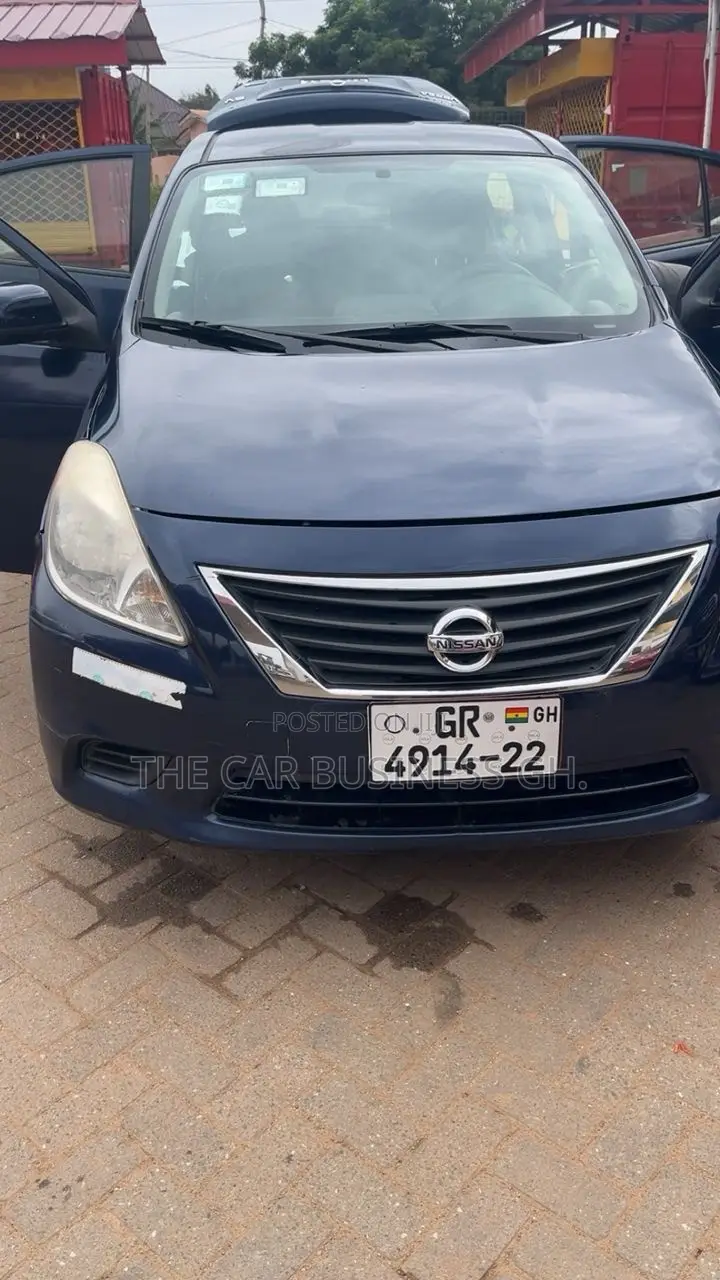 Nissan Sentra 2012 Blue