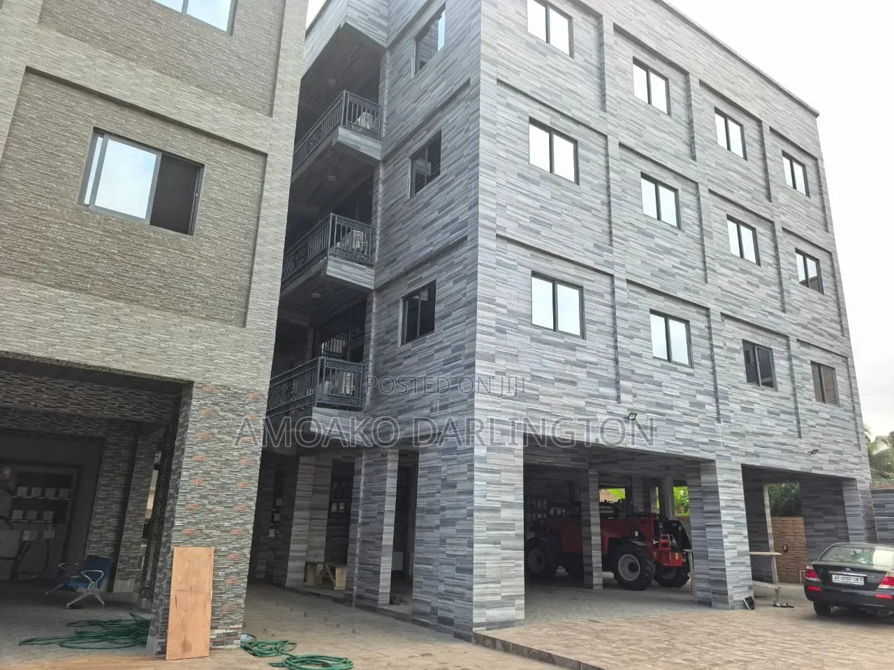 Furnished 2bdrm Apartment in Amoako, Mile 7 for rent