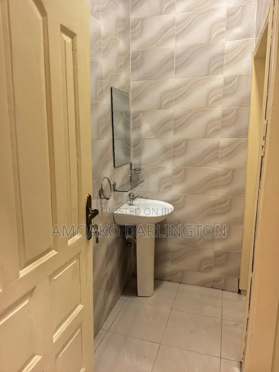 Furnished 2bdrm Apartment in Amoako, Mile 7 for rent