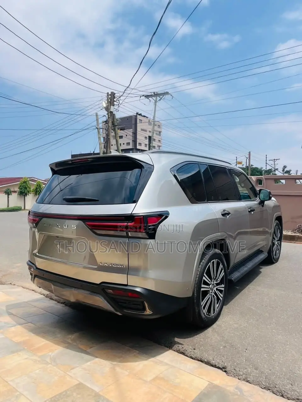 Lexus LX 700h 2025 Burgundy