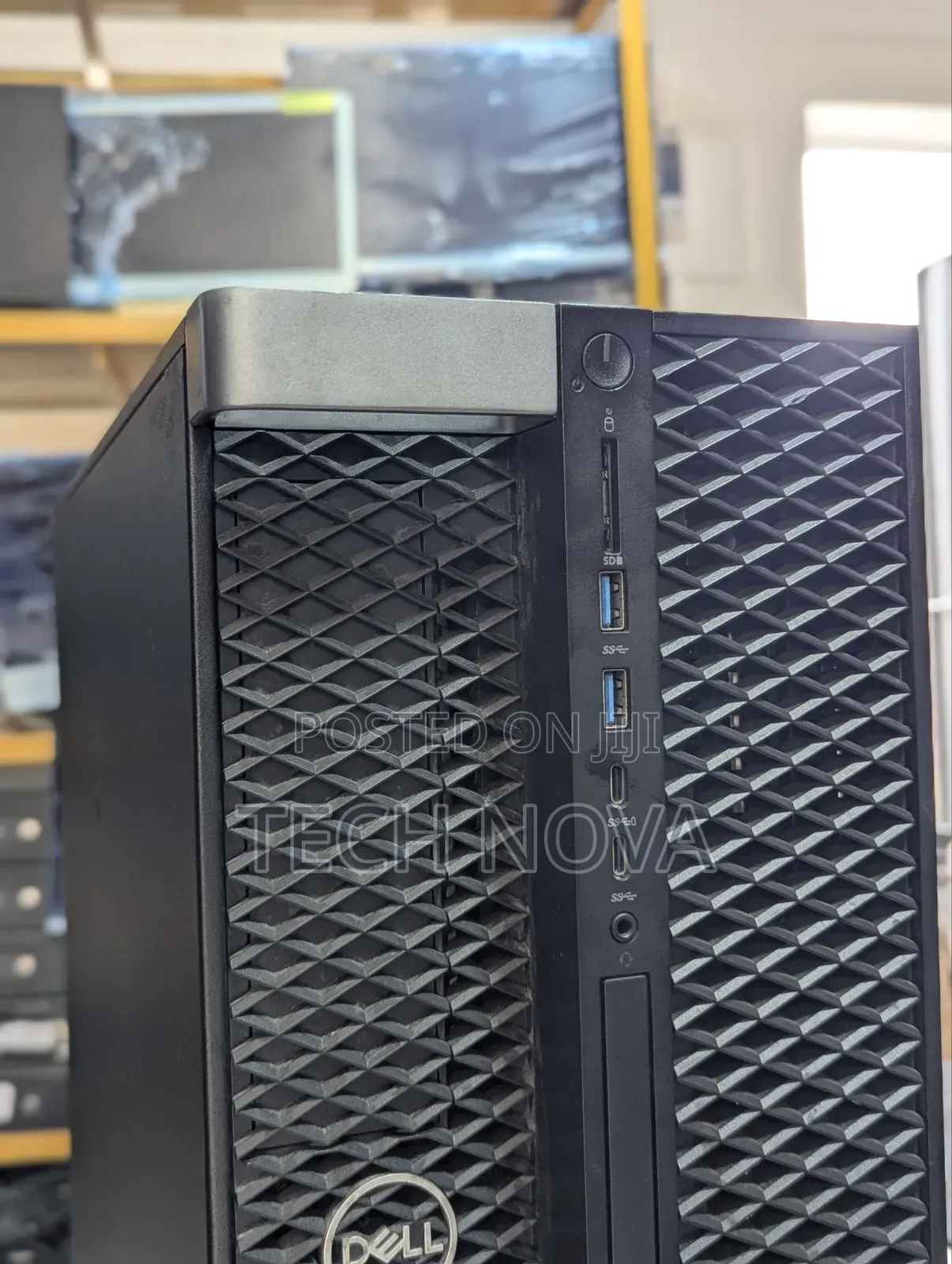 Desktop Computer Dell Precision 5820 16GB Intel Core i7 HDD+SSD 256GB