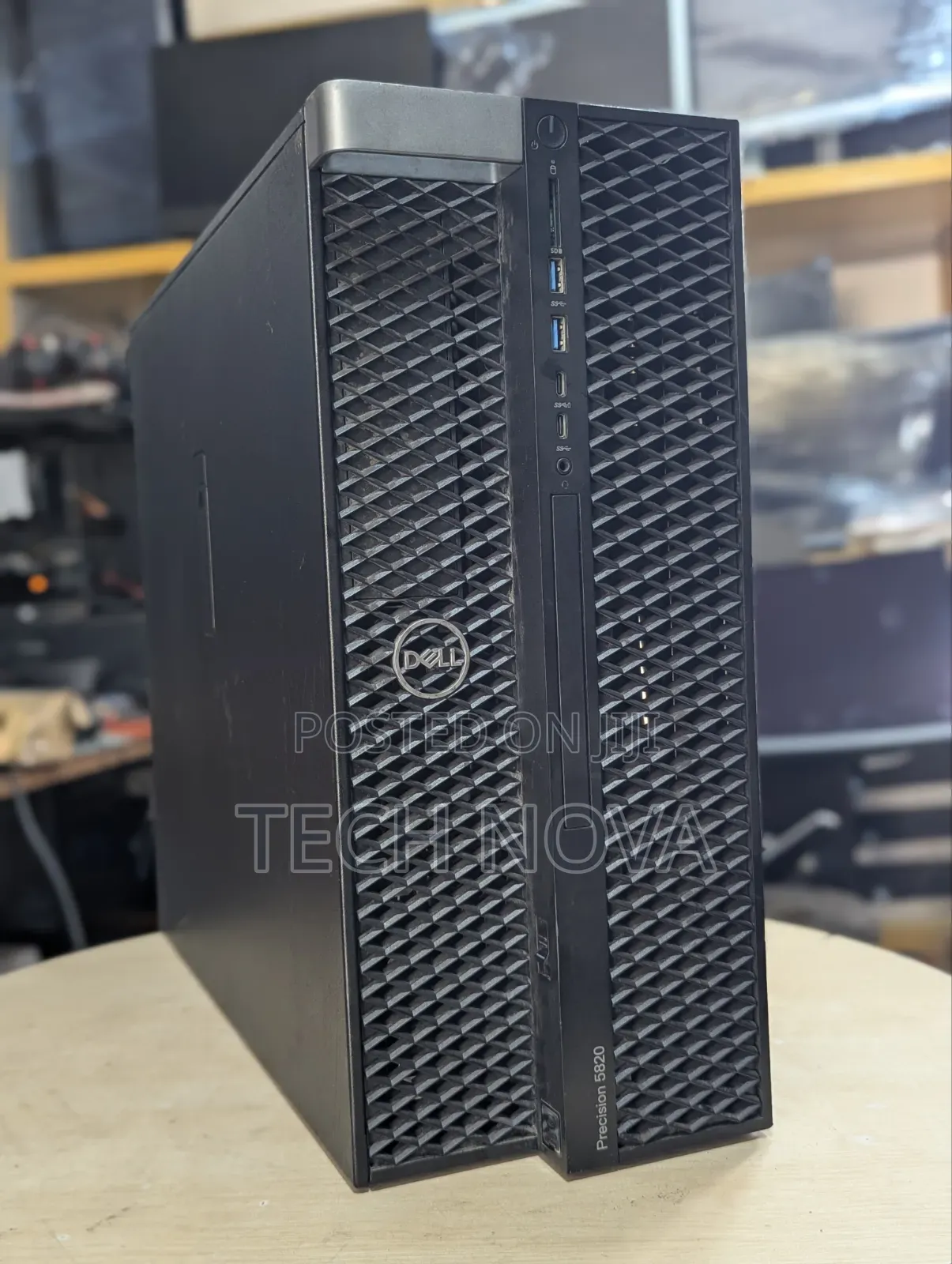 Desktop Computer Dell Precision 5820 16GB Intel Core i7 HDD+SSD 256GB