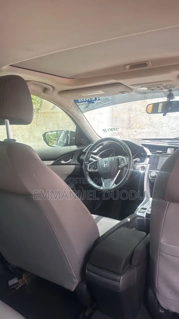 Honda Civic EX-T Sedan 2018