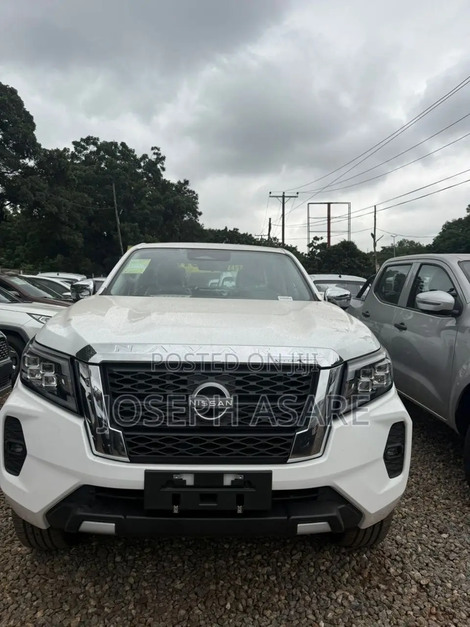 Nissan Navara 2025 White