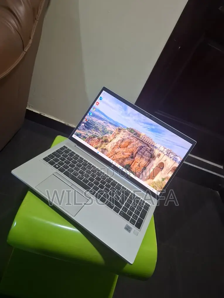 Laptop HP EliteBook 840 G7 16GB Intel Core i7 SSD 256GB