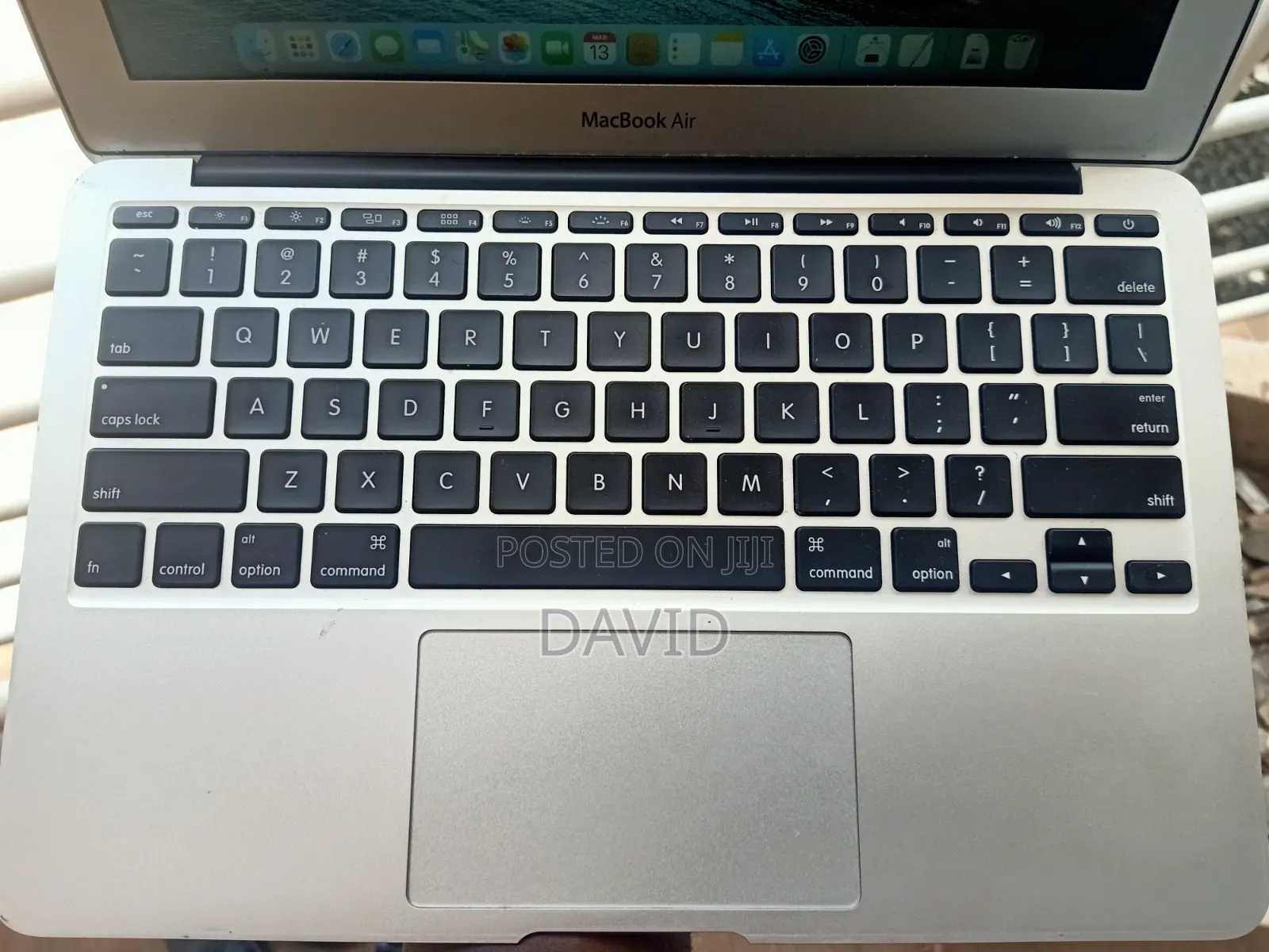 Laptop Apple MacBook Air 4GB Intel Core i5 SSD 128GB