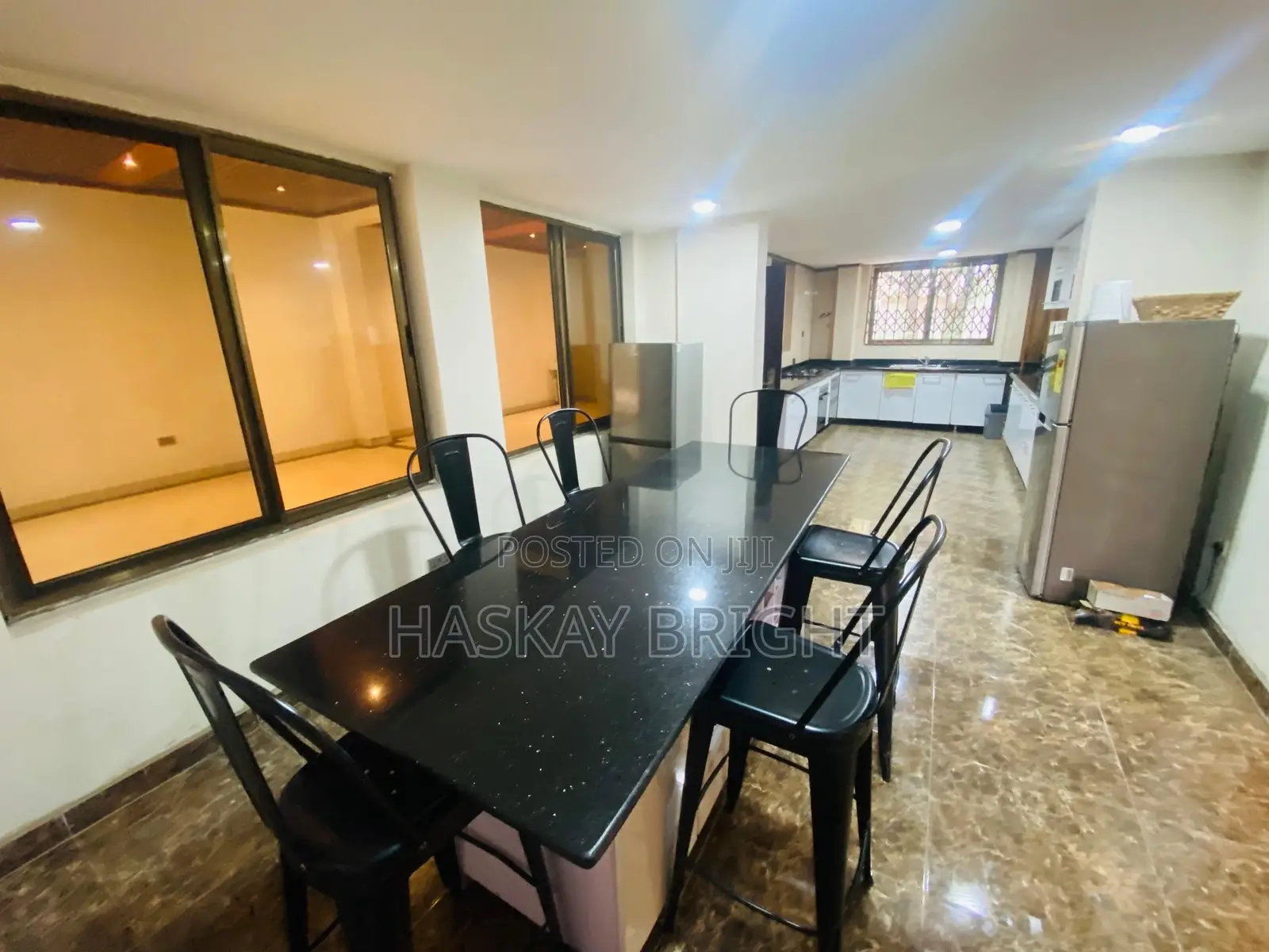 10bdrm House in Cantonments for rent